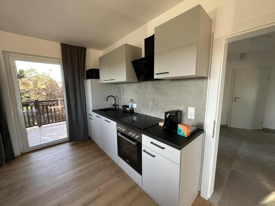 Geschmackvolle Wohnung In Katsdorf Im 1Og, Modern Und Bequem Екстериор снимка